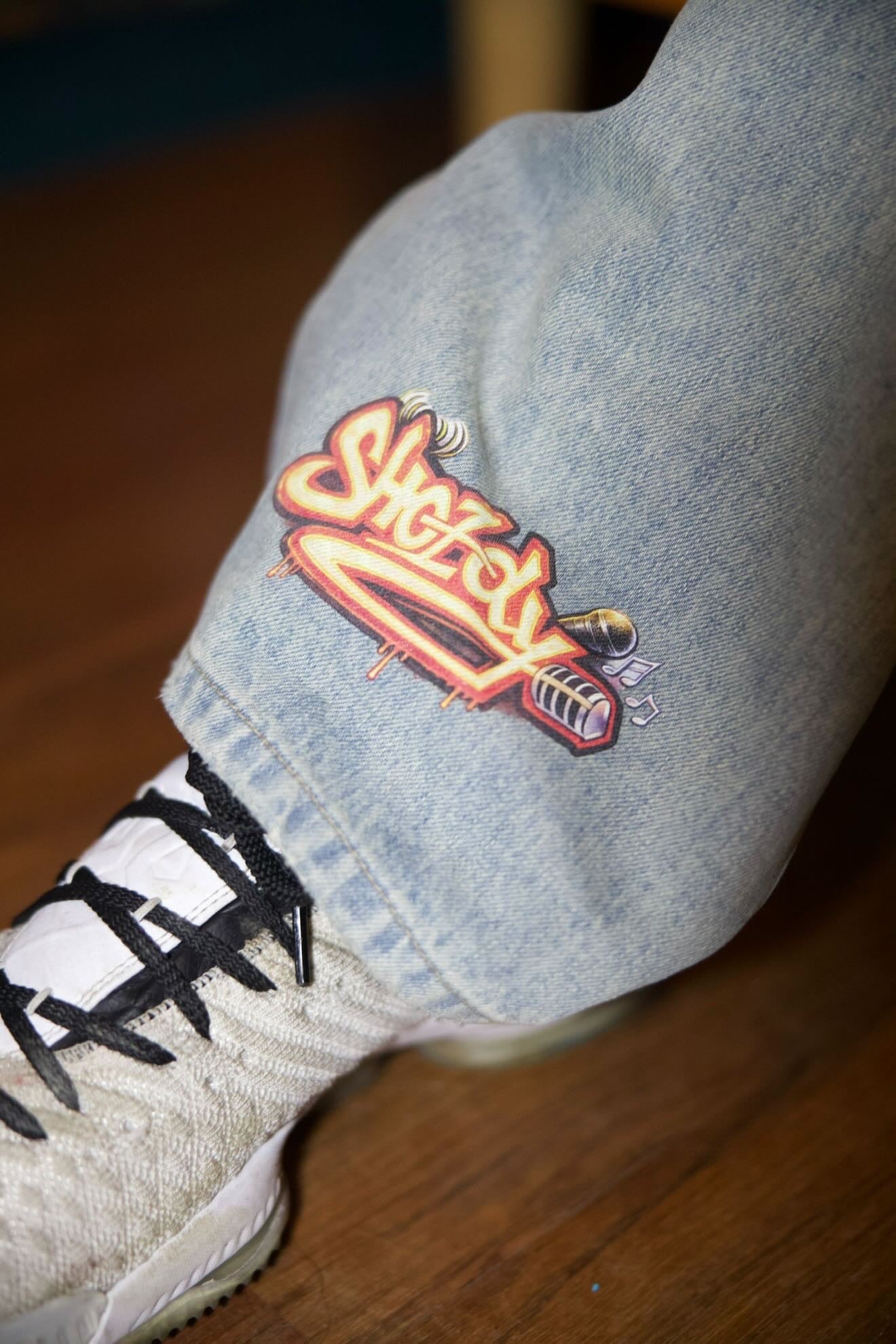 Shotdy Fade Raw Hem Denim Jeans